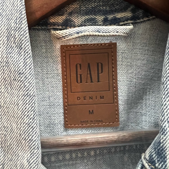 GAP Denim Jacket - Medium - Picture 3 of 3